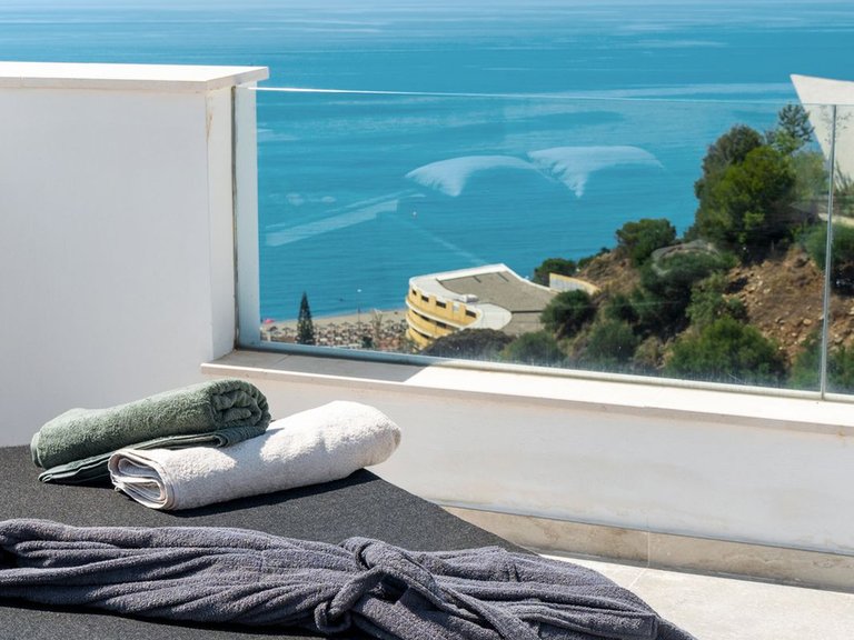 Apartment for Sale in Benalmadena, Malaga 25