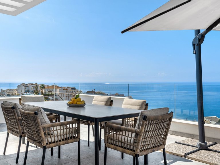 Apartment for Sale in Benalmadena, Malaga 8