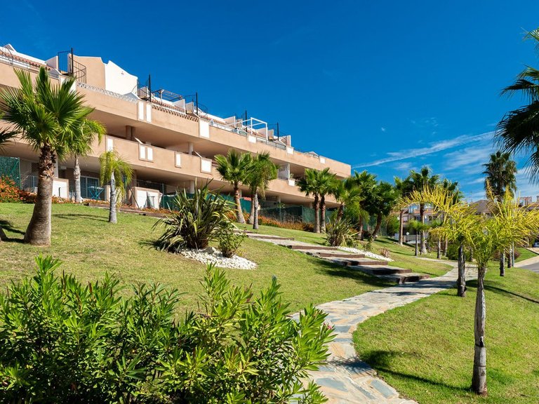 Apartment for Sale in Doña Julia, Malaga 22