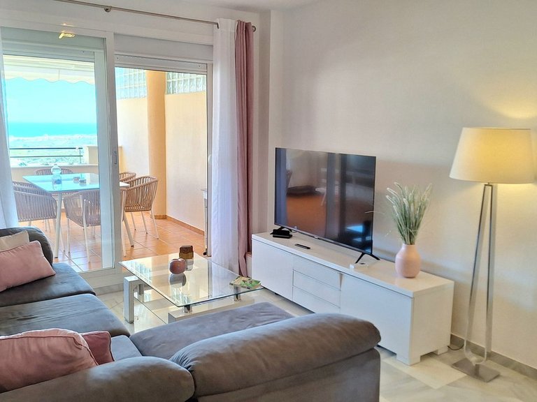 Apartment for Sale in Doña Julia, Malaga 6