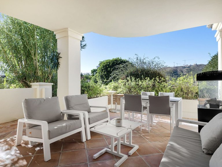 Apartment for Sale in Benahavís, Malaga 19
