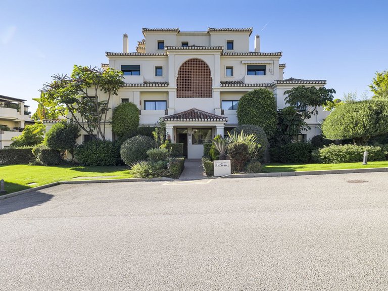 Apartment for Sale in Benahavís, Malaga 22