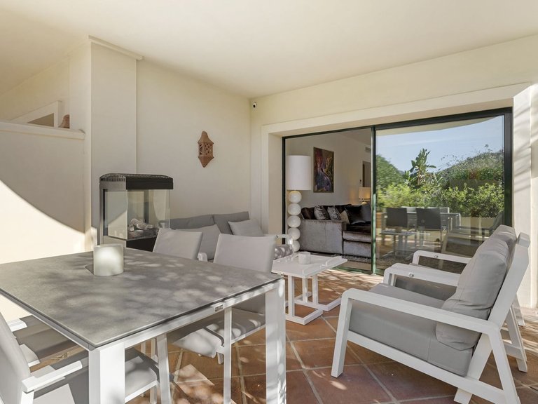 Apartment for Sale in Benahavís, Malaga 8