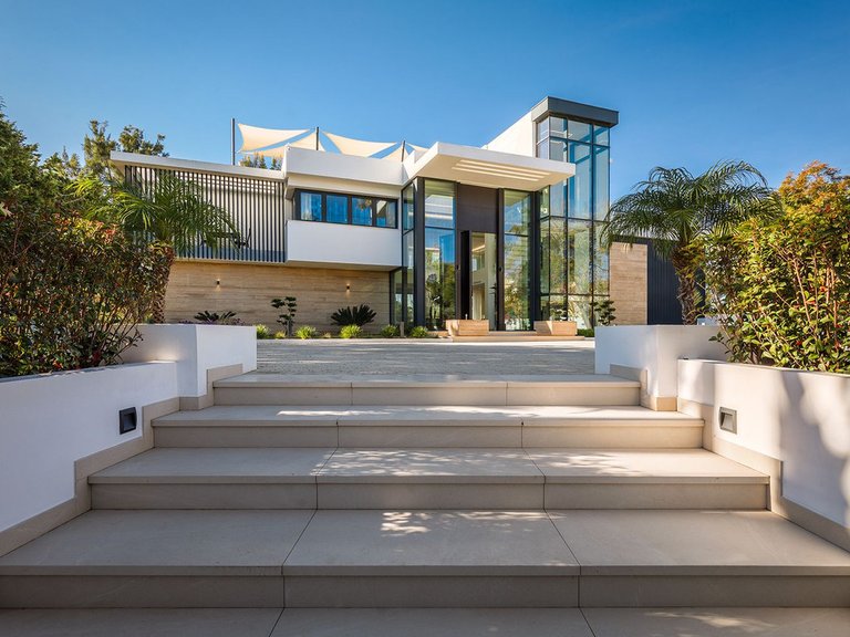 Villa for Sale in Sotogrande, Cadiz 45