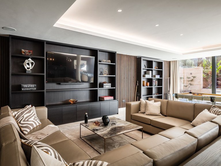 Villa for Sale in Sotogrande, Cadiz 5