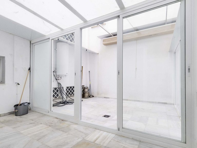 Apartment for Sale in Marbella, Malaga 27