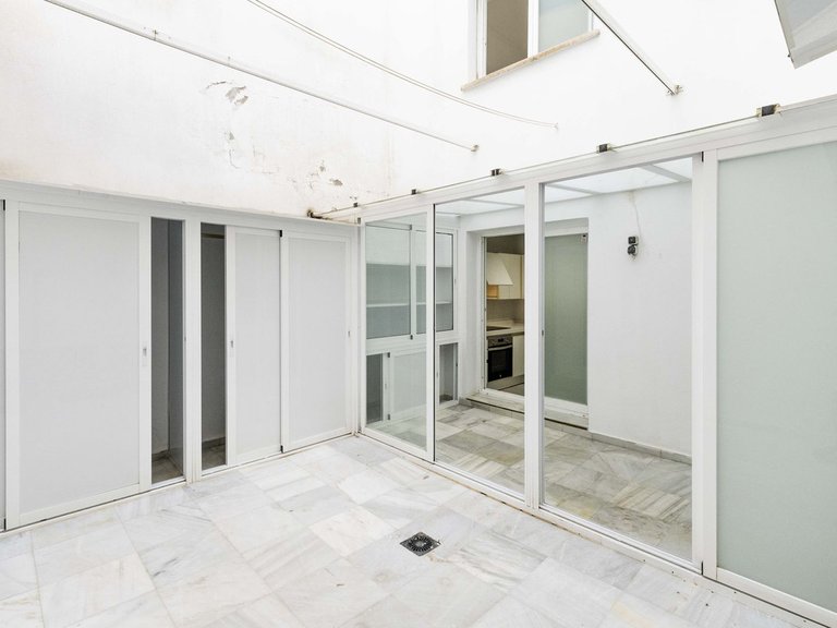 Apartment for Sale in Marbella, Malaga 28