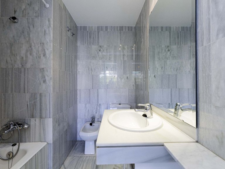 Apartment for Sale in Marbella, Malaga 34