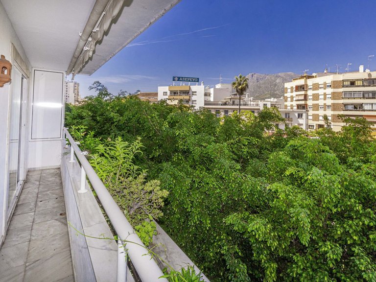 Apartment for Sale in Marbella, Malaga 38