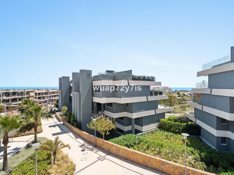Apartment for Sale in Estepona, Malaga 2