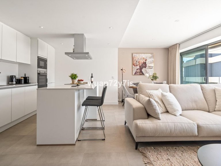 Apartment for Sale in Estepona, Malaga 6