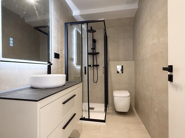 Villa for Sale in Nueva Andalucía, Malaga 36