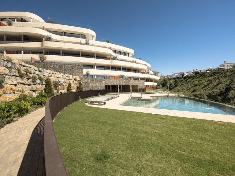 Apartment for Sale in Fuengirola, Malaga 30