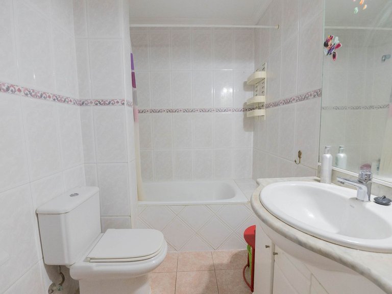 Apartment for Sale in Fuengirola, Malaga 4