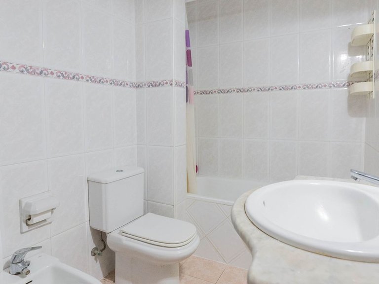 Apartment for Sale in Fuengirola, Malaga 5