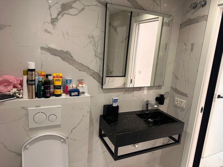 Apartment for Sale in New Golden Mile, Malaga 22