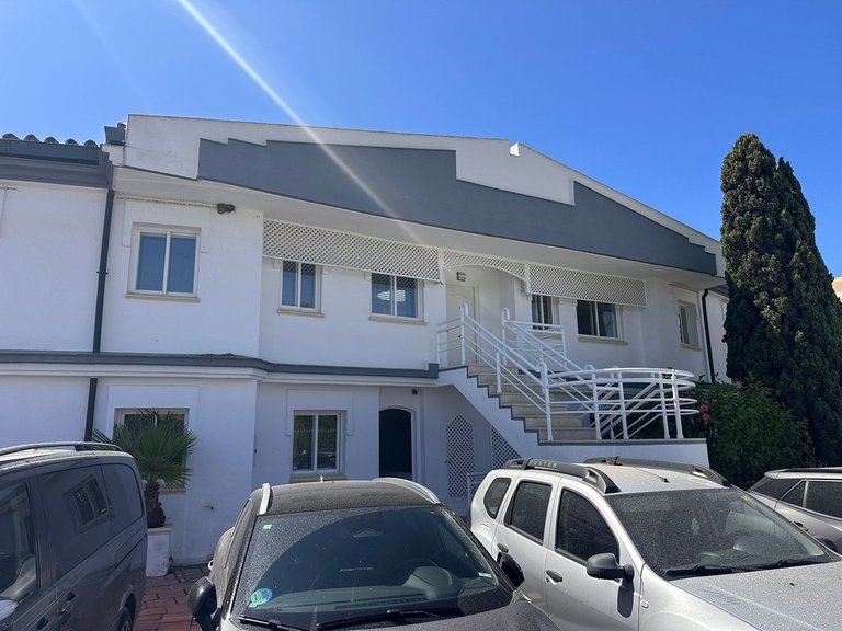 Apartment for Sale in New Golden Mile, Malaga 29