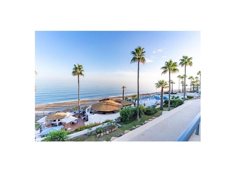 Apartment for Sale in New Golden Mile, Malaga 32