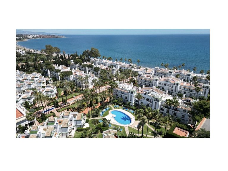 Apartment for Sale in New Golden Mile, Malaga 33