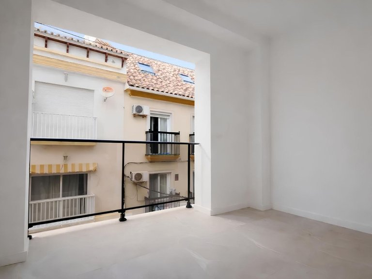 Apartment for Sale in Fuengirola, Malaga 2