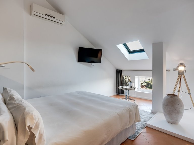 Apartment for Sale in Nueva Andalucía, Malaga 25