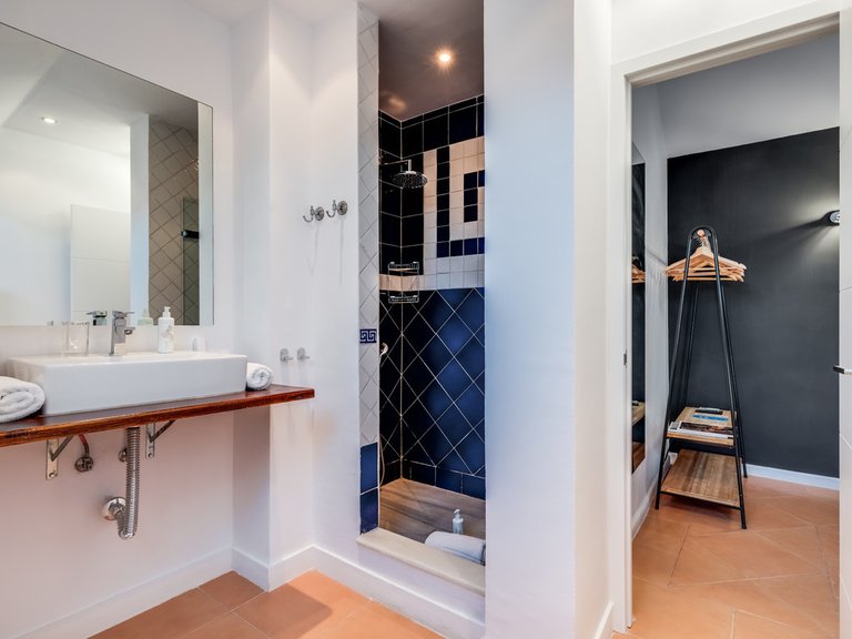 Apartment for Sale in Nueva Andalucía, Malaga 30