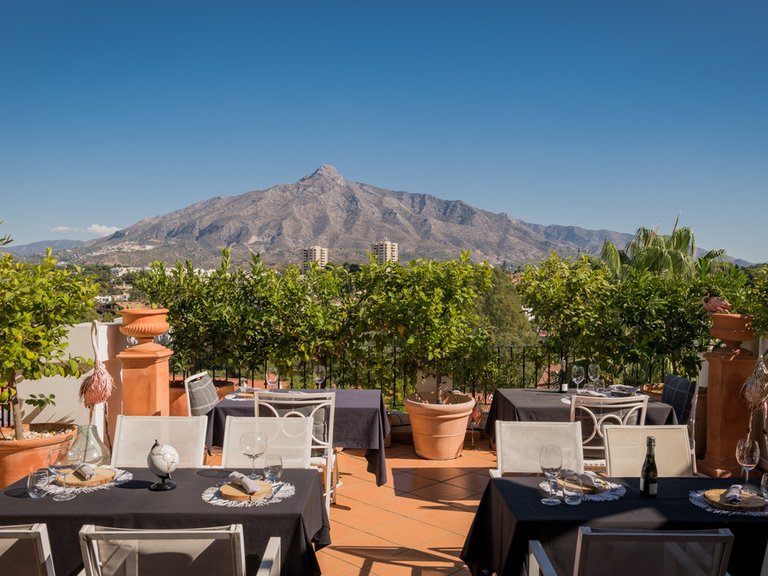 Apartment for Sale in Nueva Andalucía, Malaga 45