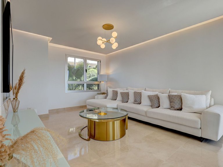 Apartment for Sale in Benahavís, Malaga 16