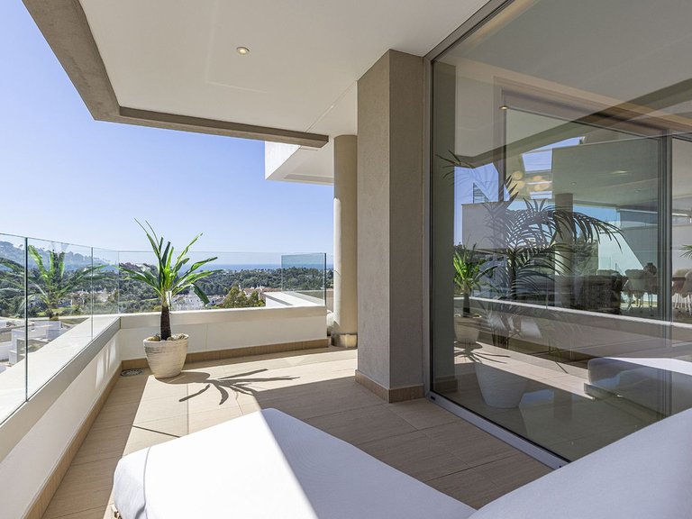 Apartment for Sale in Benahavís, Malaga 2