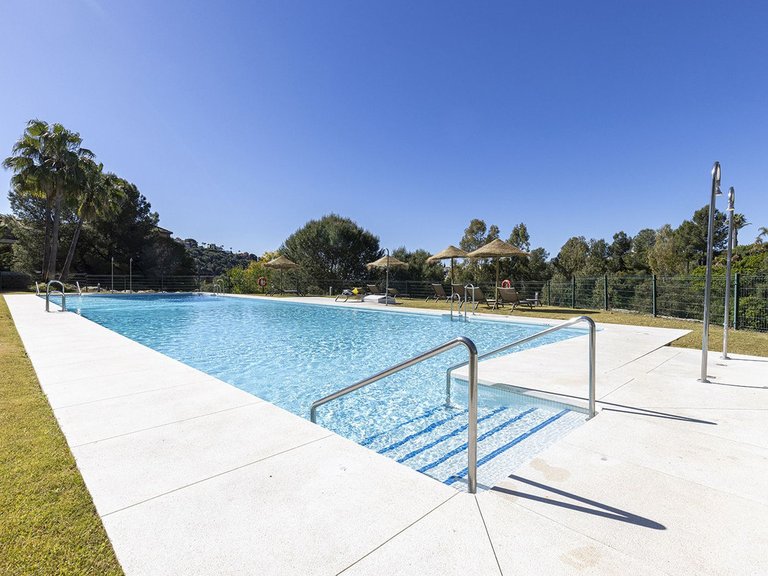 Apartment for Sale in Benahavís, Malaga 30
