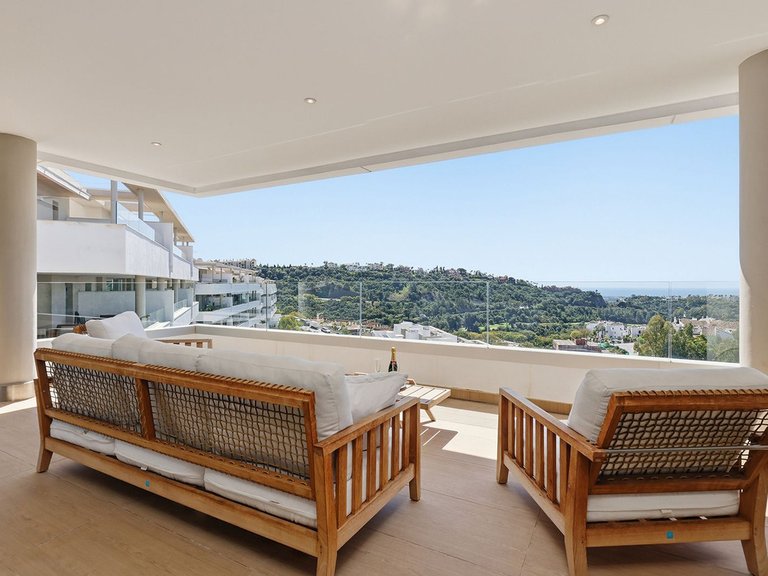 Apartment for Sale in Benahavís, Malaga 4