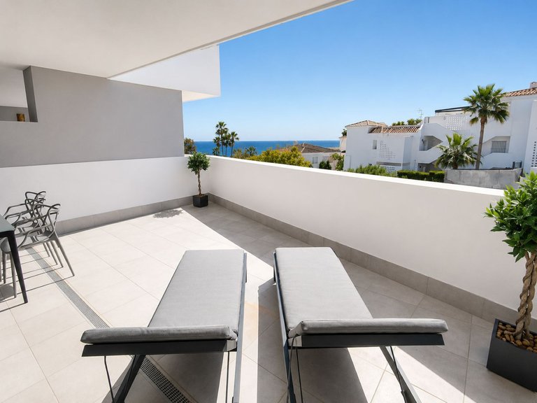 Apartment for Sale in La Duquesa, Malaga 2
