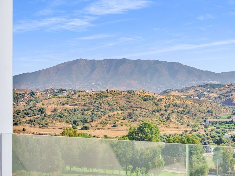 Apartment for Sale in La Cala De Mijas, Malaga 4