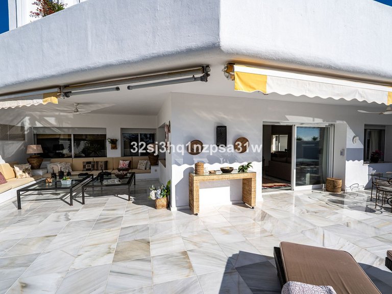Apartment for Sale in Guadalmina Baja, Malaga 16