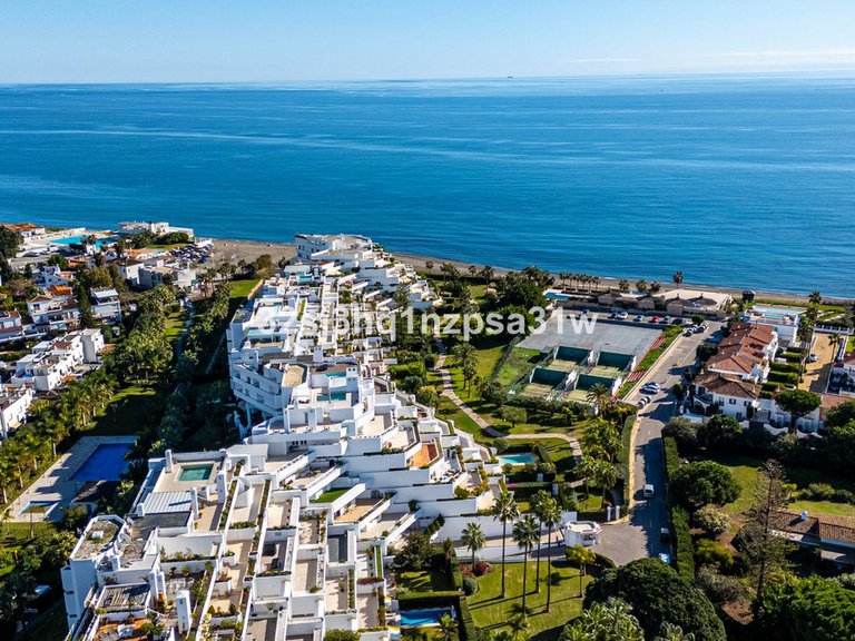 Apartment for Sale in Guadalmina Baja, Malaga 17
