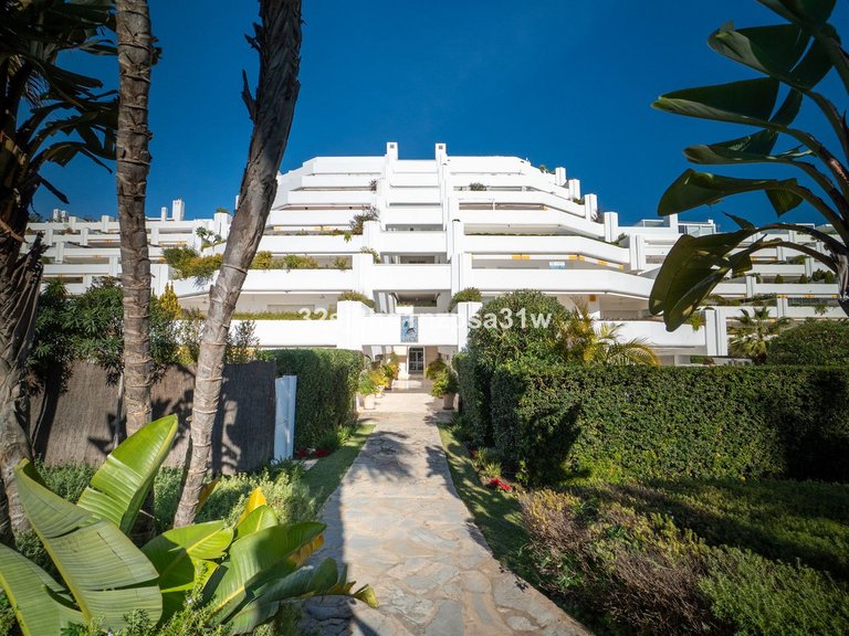 Apartment for Sale in Guadalmina Baja, Malaga 22
