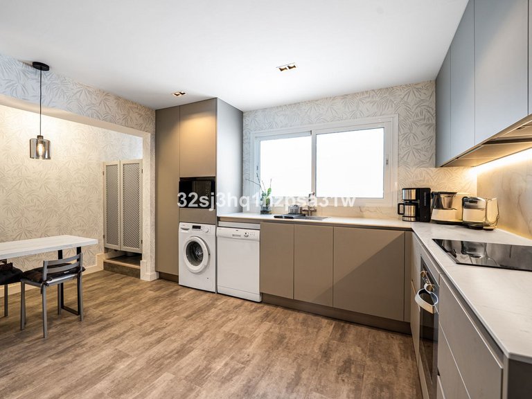 Apartment for Sale in Guadalmina Baja, Malaga 7