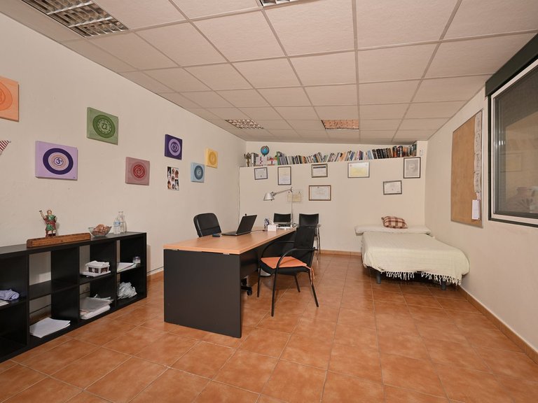 Villa for Sale in Alhaurín El Grande, Malaga 16