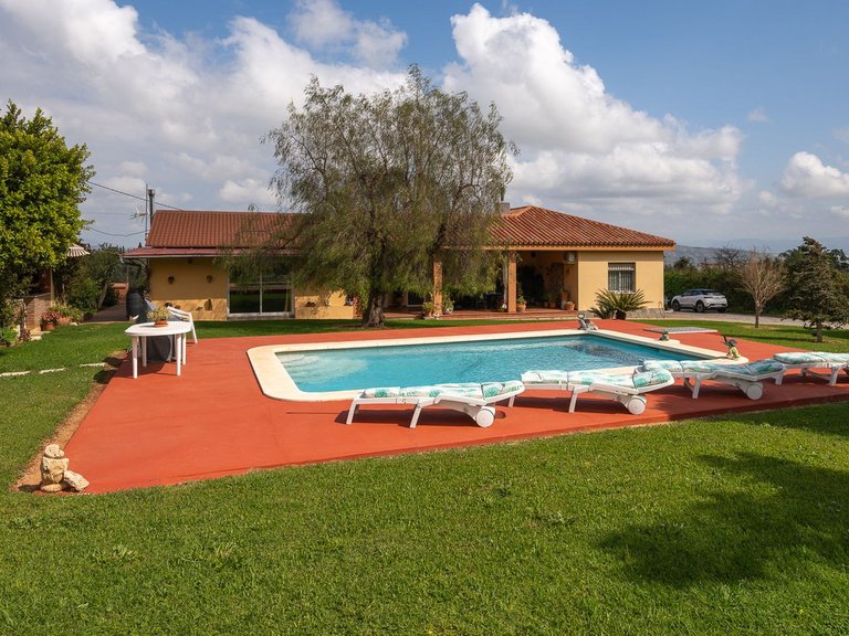 Villa for Sale in Alhaurín El Grande, Malaga 20