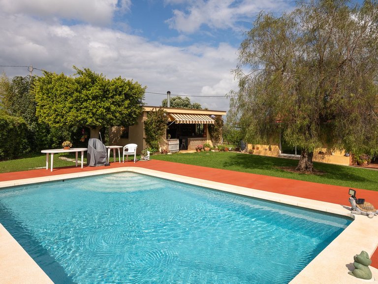 Villa for Sale in Alhaurín El Grande, Malaga 21