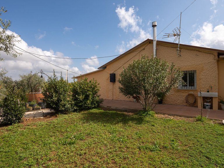 Villa for Sale in Alhaurín El Grande, Malaga 28