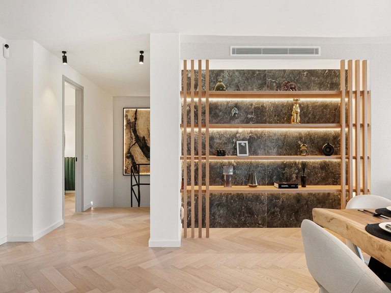 Town House for Sale in The Golden Mile, Malaga 19