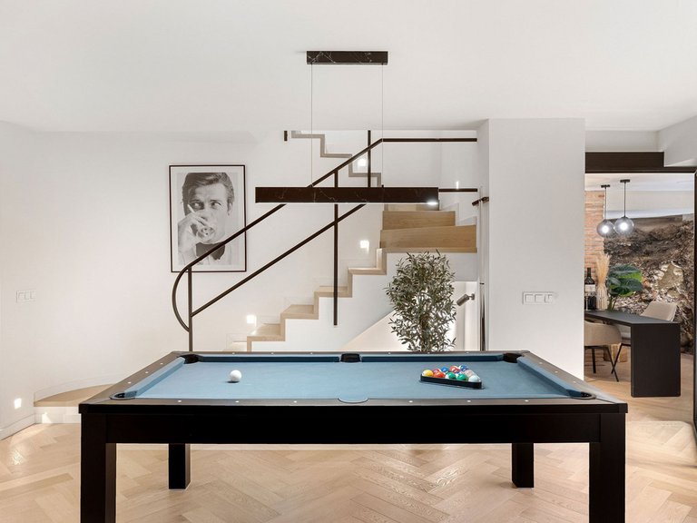 Town House for Sale in The Golden Mile, Malaga 29