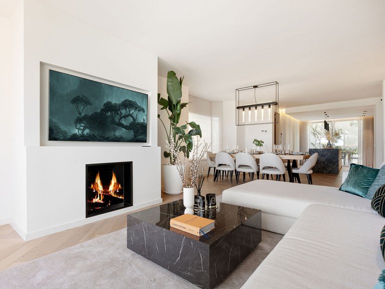 Town House for Sale in The Golden Mile, Malaga 4