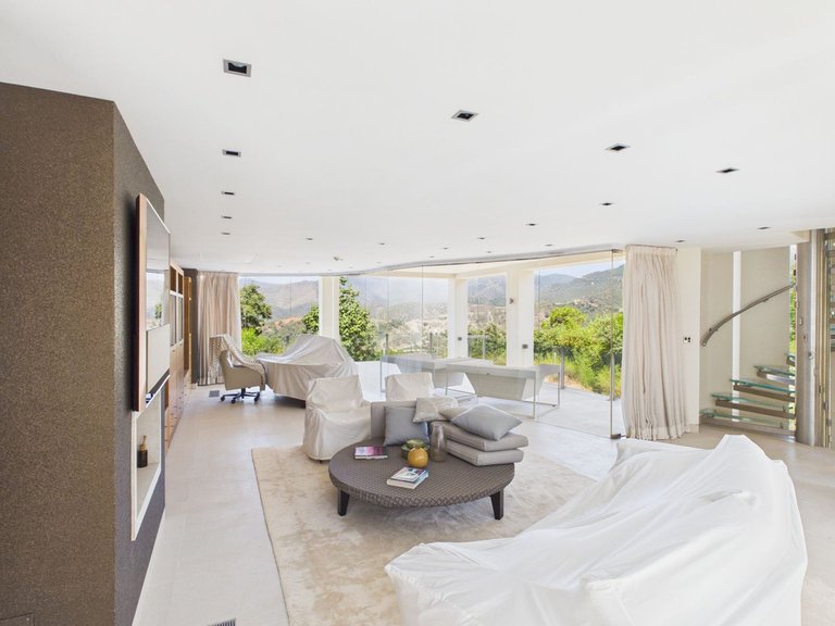 Villa for Sale in La Zagaleta, Malaga 18