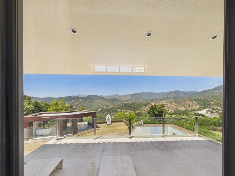 Villa for Sale in La Zagaleta, Malaga 4