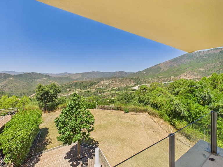 Villa for Sale in La Zagaleta, Malaga 5