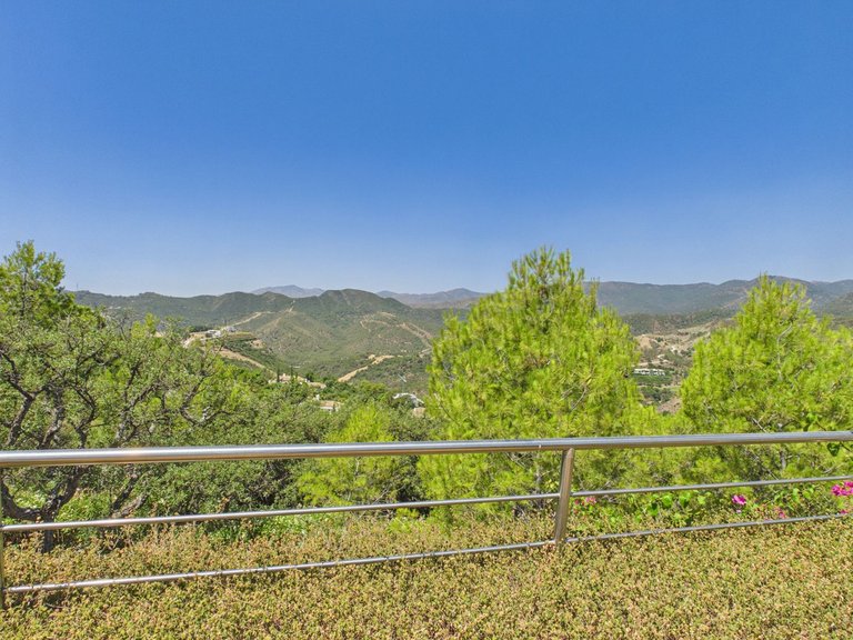 Villa for Sale in La Zagaleta, Malaga 7