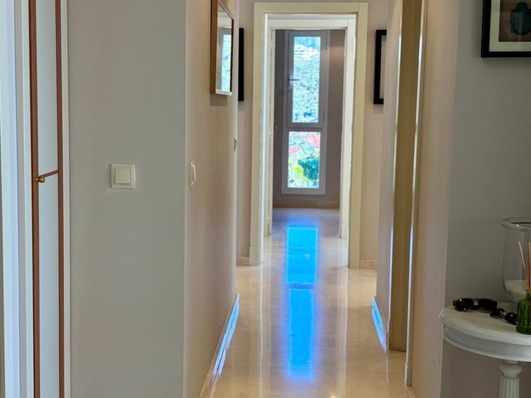 Apartment for Sale in La Quinta, Malaga 19