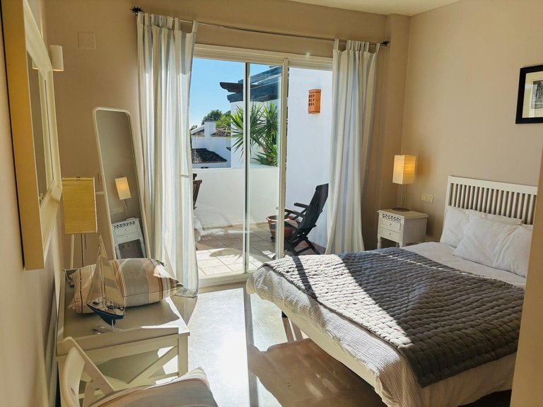 Apartment for Sale in La Quinta, Malaga 21